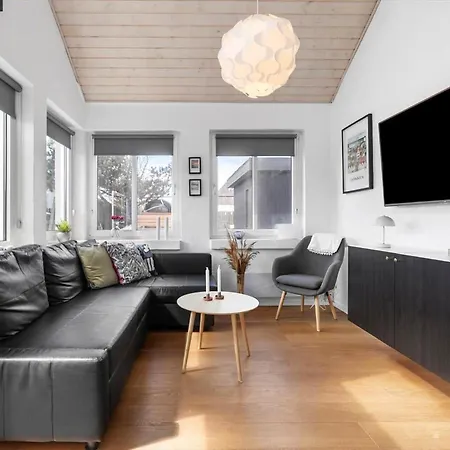 Lk868-lokken-aavej-6-b Holiday home *
