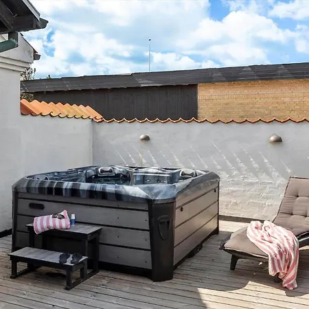 Lk868-lokken-aavej-6-b Holiday home